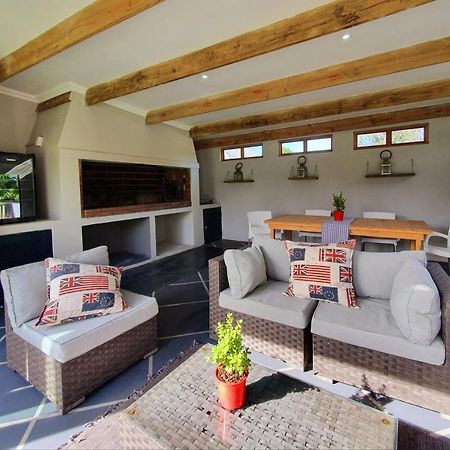 Two Fat Owls Guesthouse George Ngoại thất bức ảnh