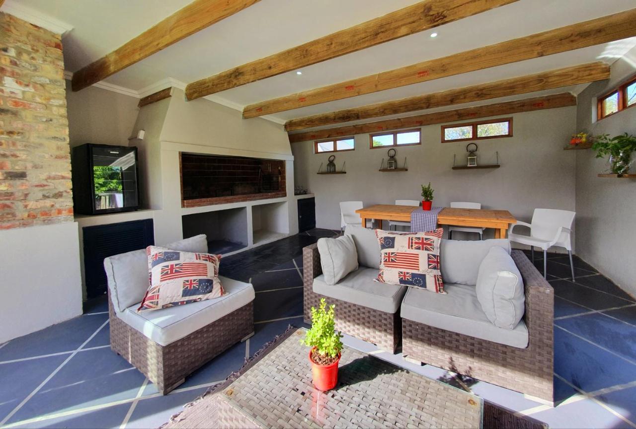 Two Fat Owls Guesthouse George Ngoại thất bức ảnh